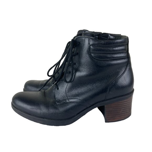 Clarks Womens Ankle Bootie Sz 8 Leather Side Zip Block Heel Black Leather - Picture 1 of 7